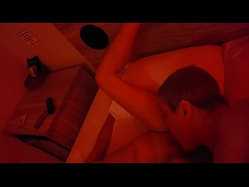 ❤️ Lízanie mojej mokrej kundičky. ❤ Jedinečné porno na nás ☑